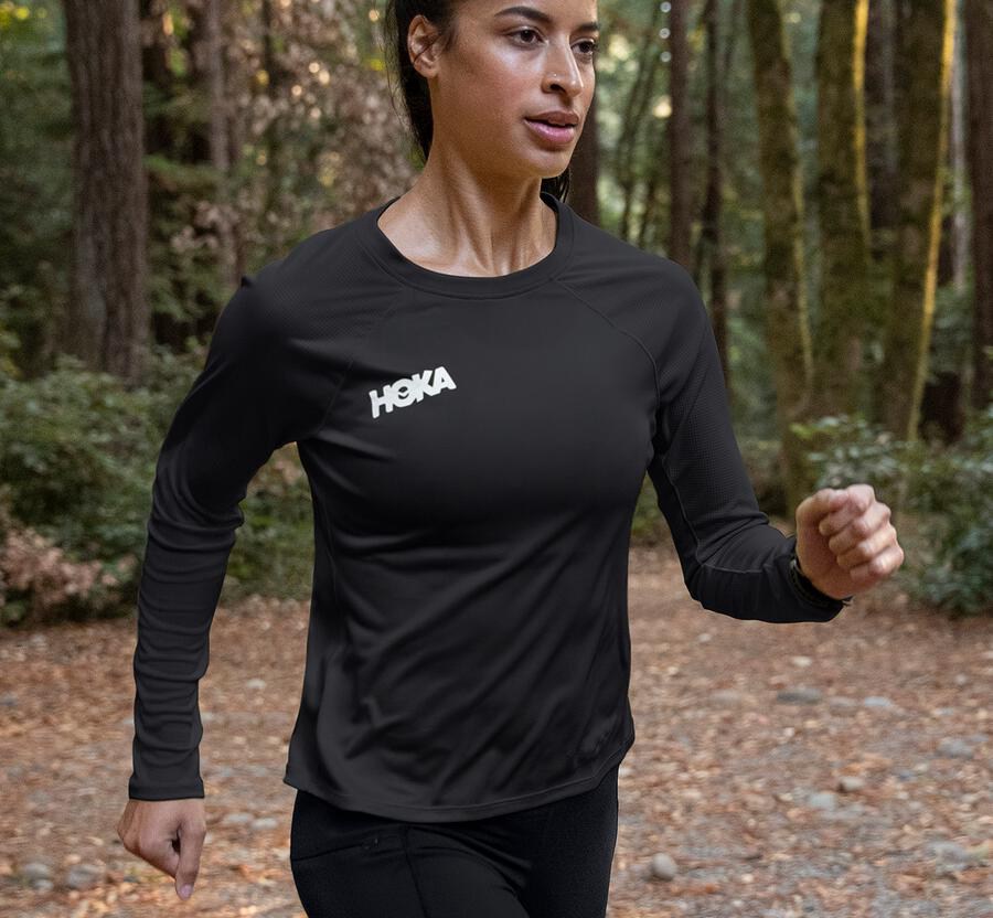 Hoka One One Tops Womens Black - Performance Long Sleeve - 15493FCIU